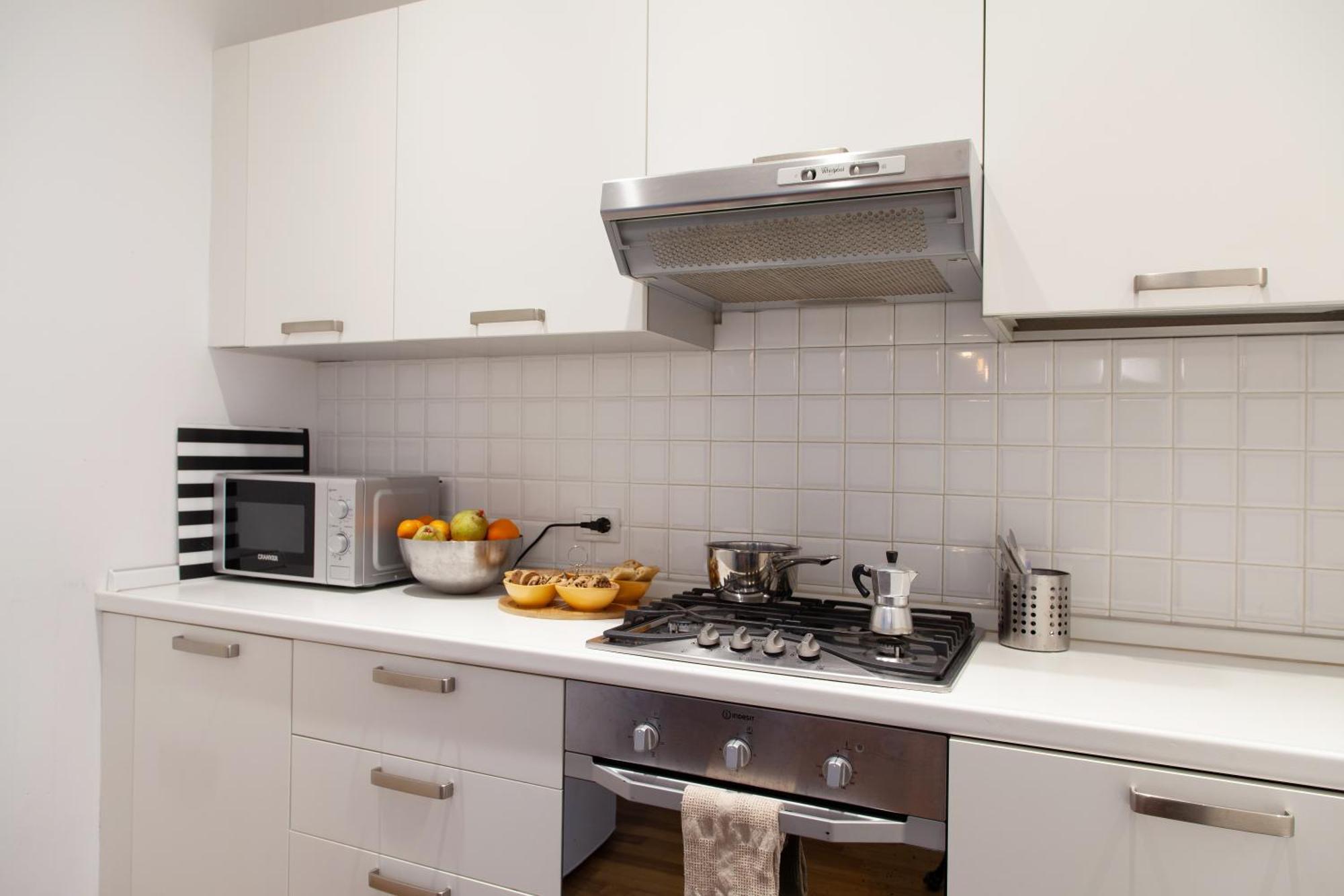 Cv5 - La Spezia City Center - Wide Modern Apartment Walking Distance To The Station To Cinque Terre - Big Terrace On The Roofs Eksteriør billede
