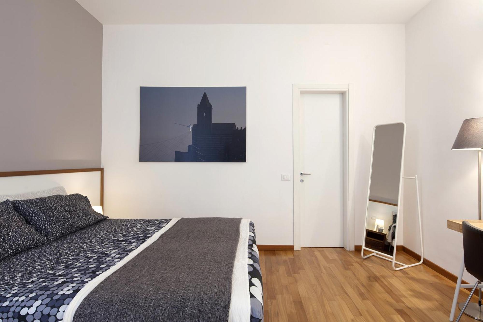 Cv5 - La Spezia City Center - Wide Modern Apartment Walking Distance To The Station To Cinque Terre - Big Terrace On The Roofs Eksteriør billede